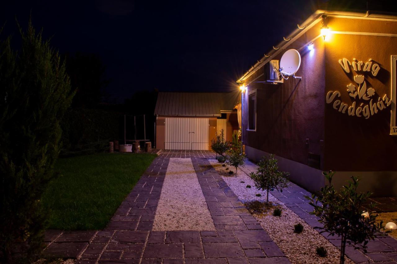 Virag Vendeghaz Villa Mako Bagian luar foto